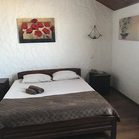 Complex Khutor Hotel Velyka Omelyana Екстериор снимка