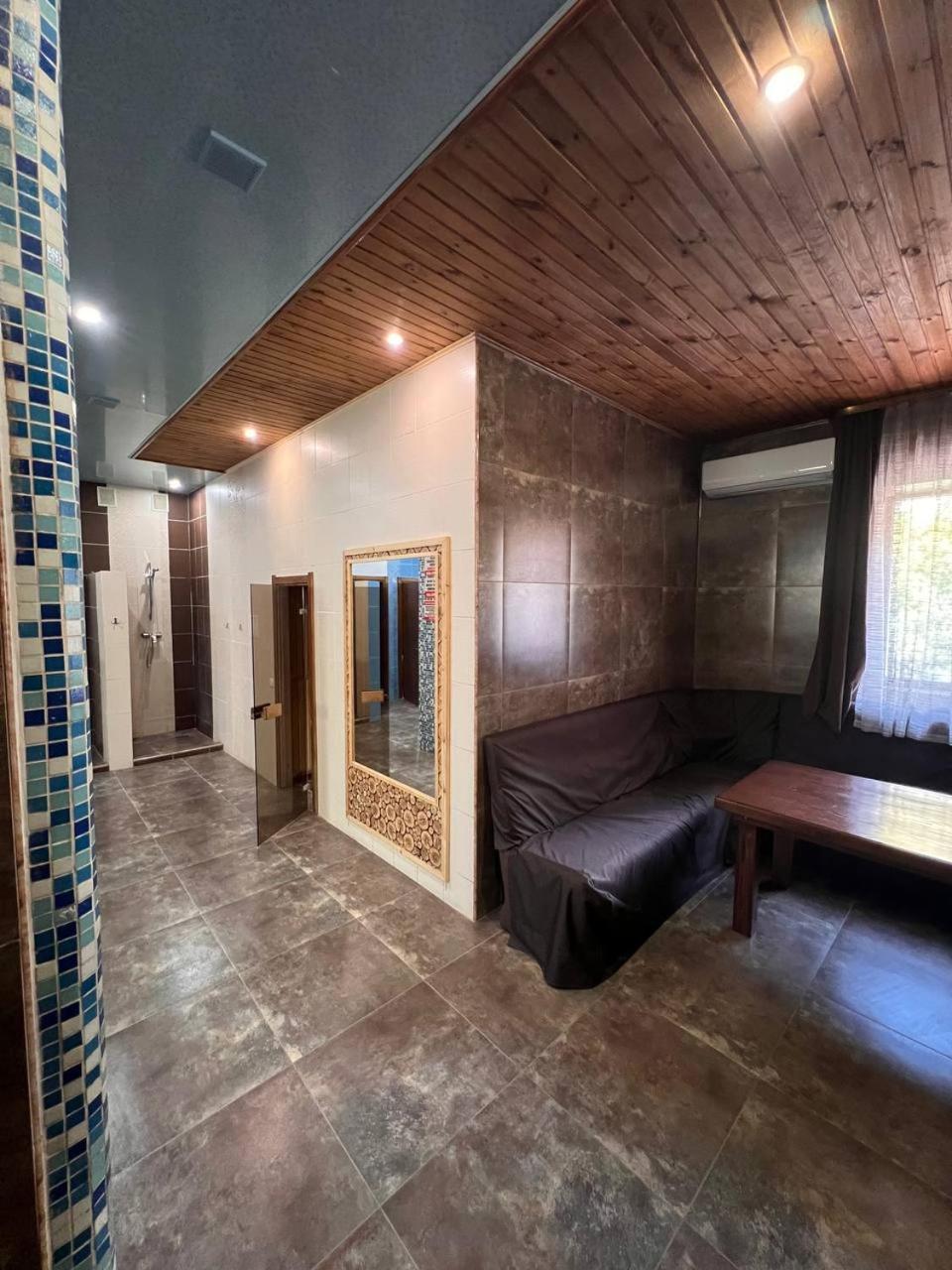 Complex Khutor Hotel Velyka Omelyana Екстериор снимка